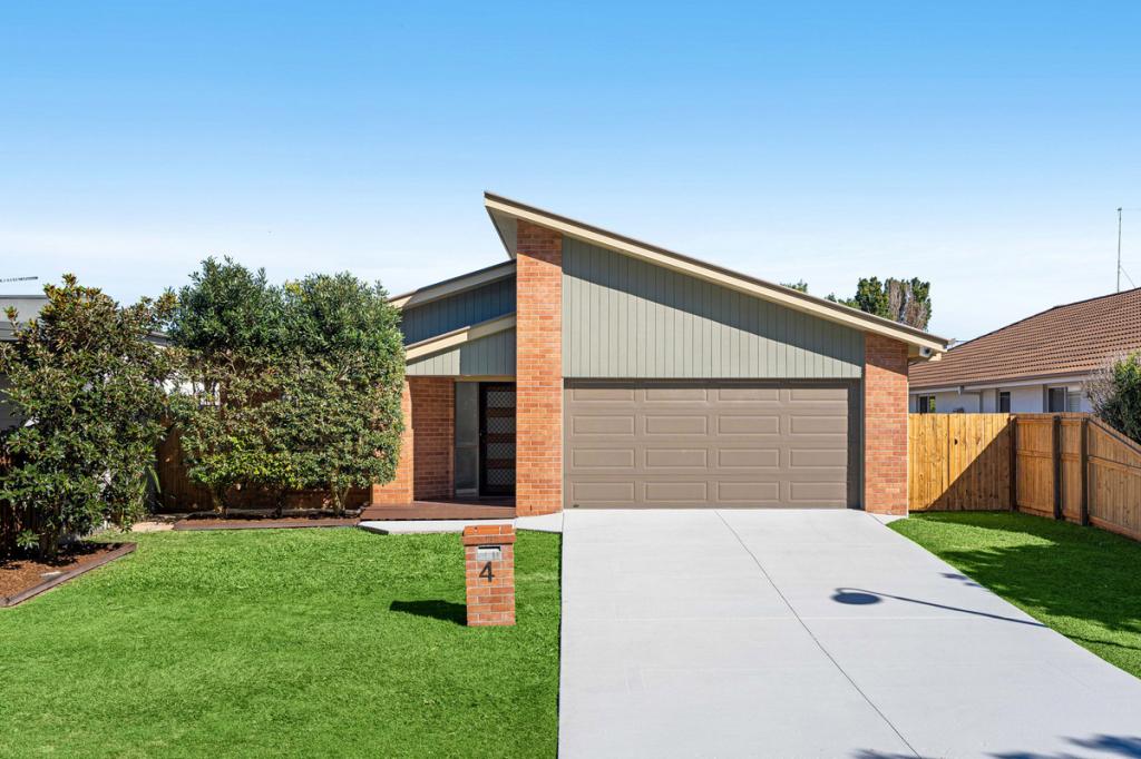 4 CIMMARON CCT, THORNLANDS, QLD 4164