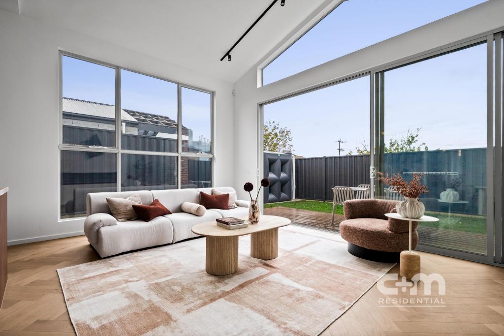 10b Eucra St, Hadfield, VIC 3046