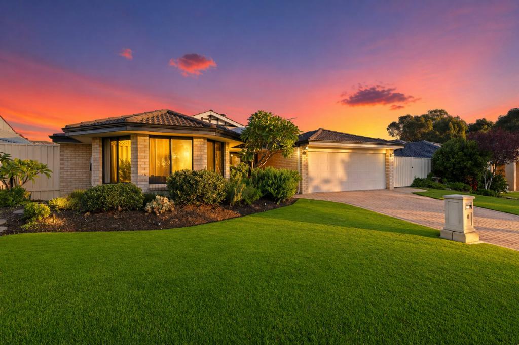 40 Sandilands Cct, Tapping, WA 6065