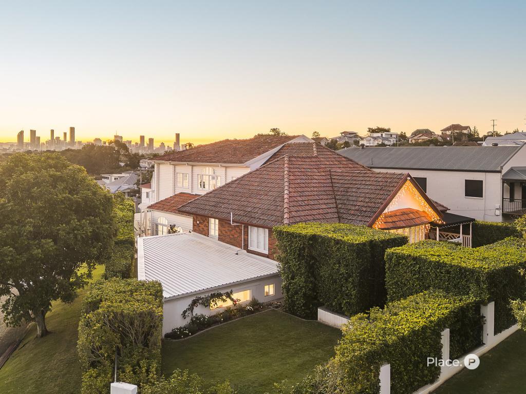 45 Ernest St, Camp Hill, QLD 4152