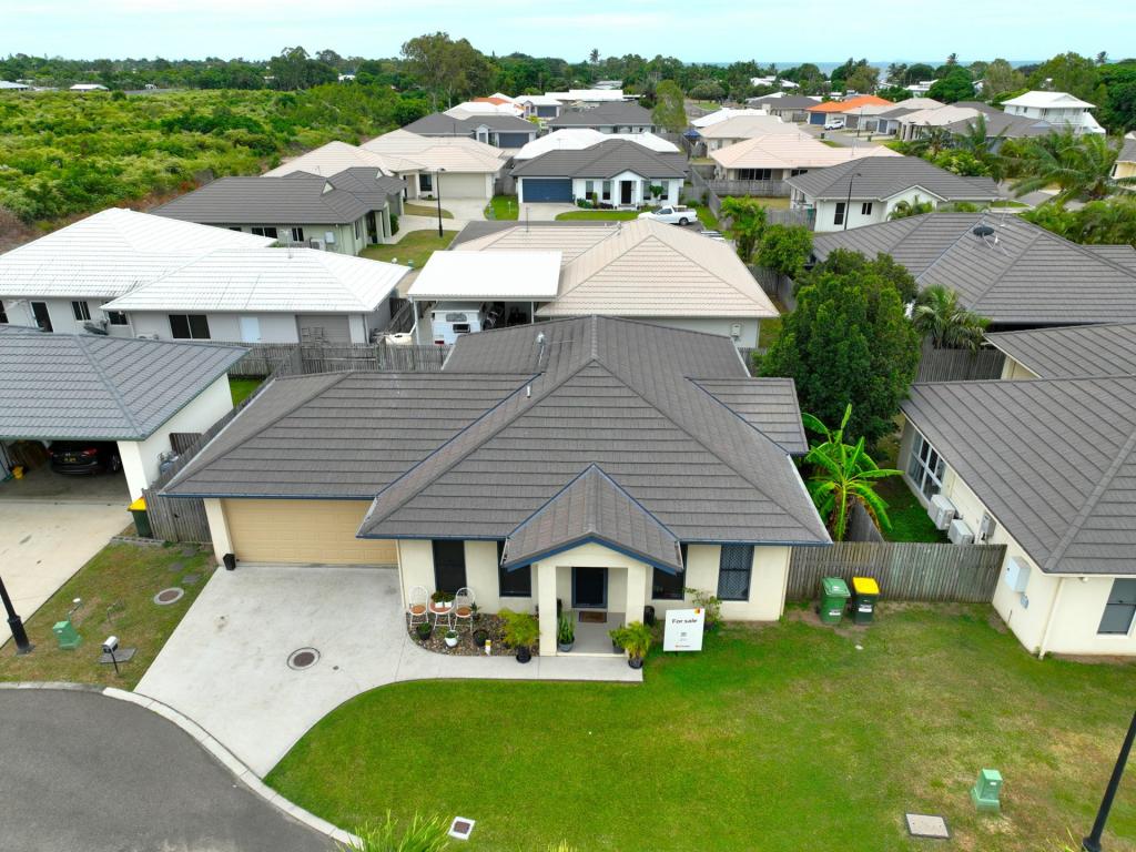 4 Fifth Cl, Bowen, QLD 4805