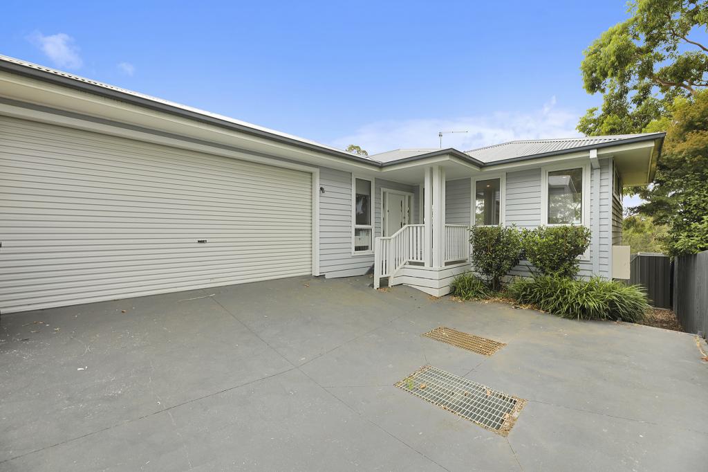 2/37 Wood St, Drouin, VIC 3818