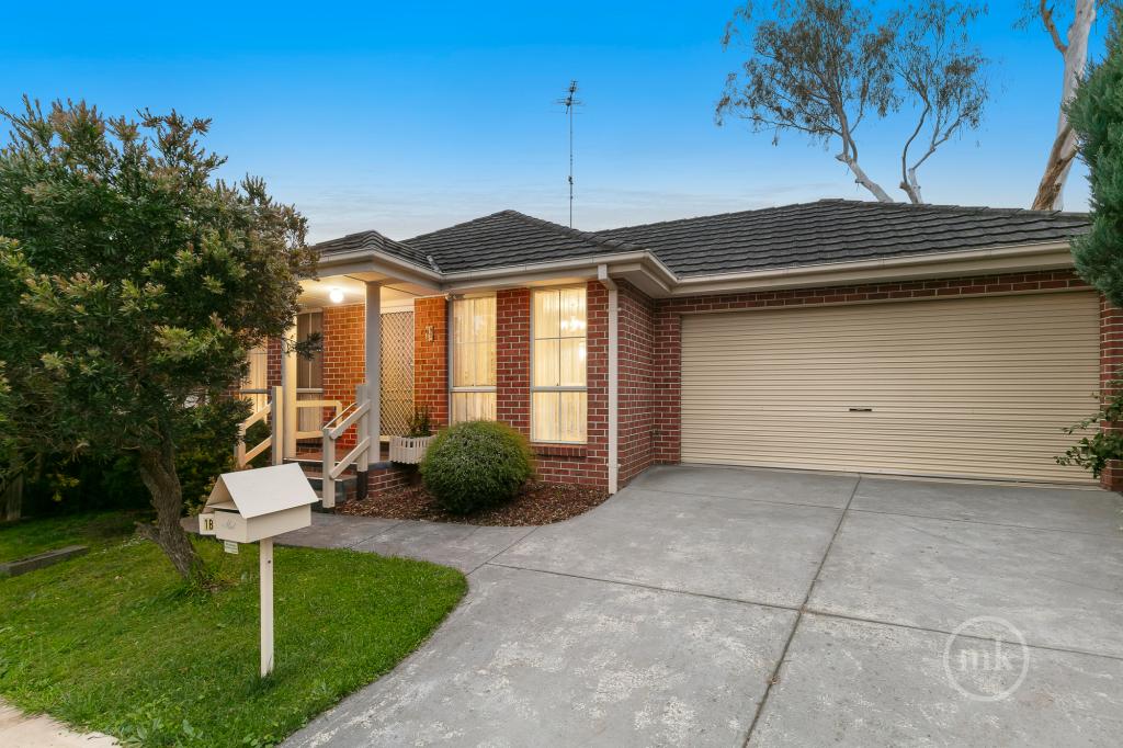 1b Kelvin Ave, Montmorency, VIC 3094