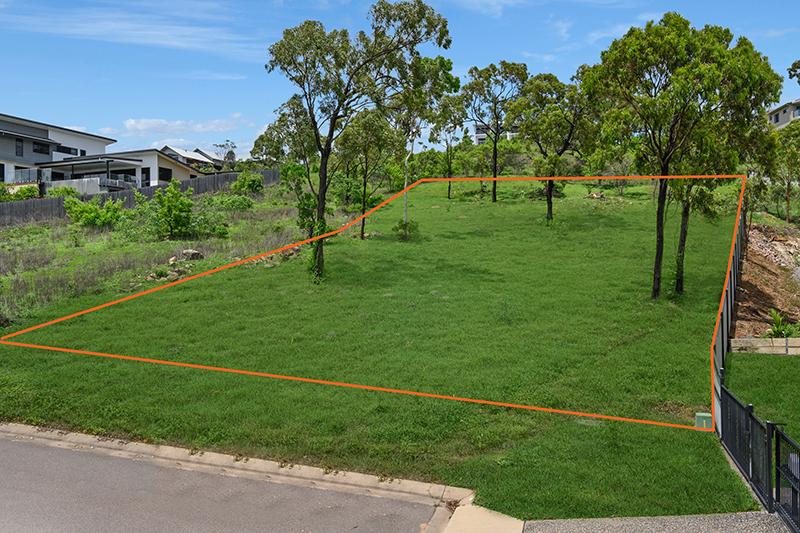 24 Genesta Ct, Bushland Beach, QLD 4818