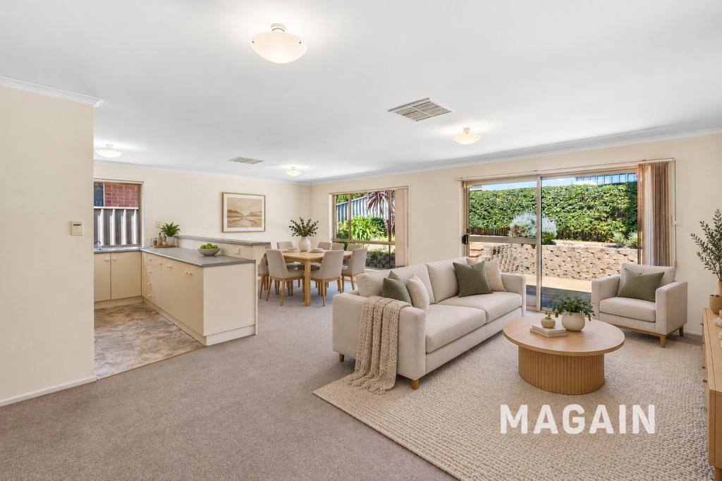 4 Padthaway Ct, Woodcroft, SA 5162