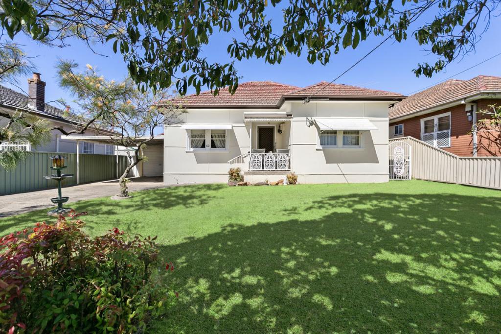 62 Mary St, Merrylands, NSW 2160