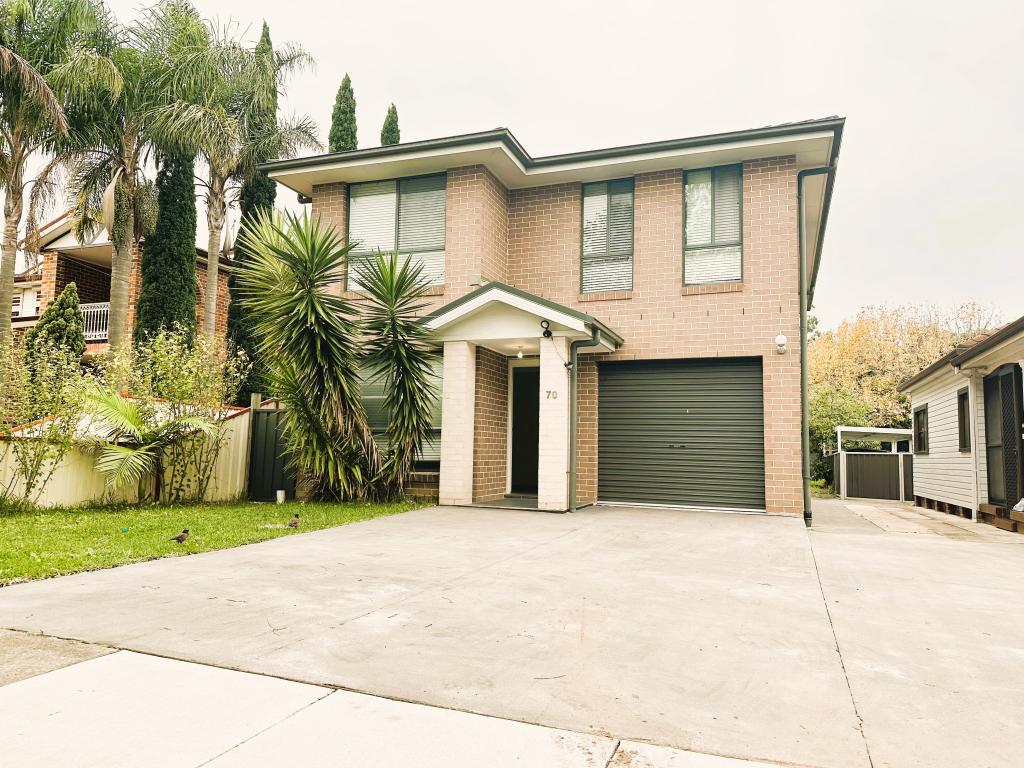 70 Gowrie Ave, Punchbowl, NSW 2196