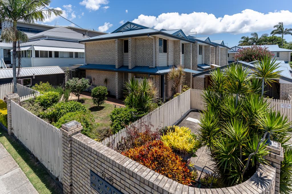 Contact agent for address, WYNNUM, QLD 4178