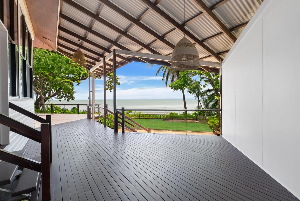62 Hibiscus Lane, Holloways Beach, QLD 4878