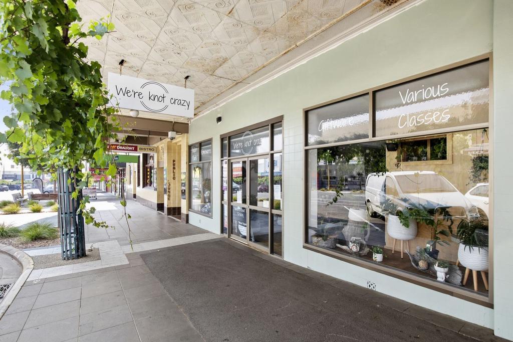 128 Barkly St, Ararat, VIC 3377