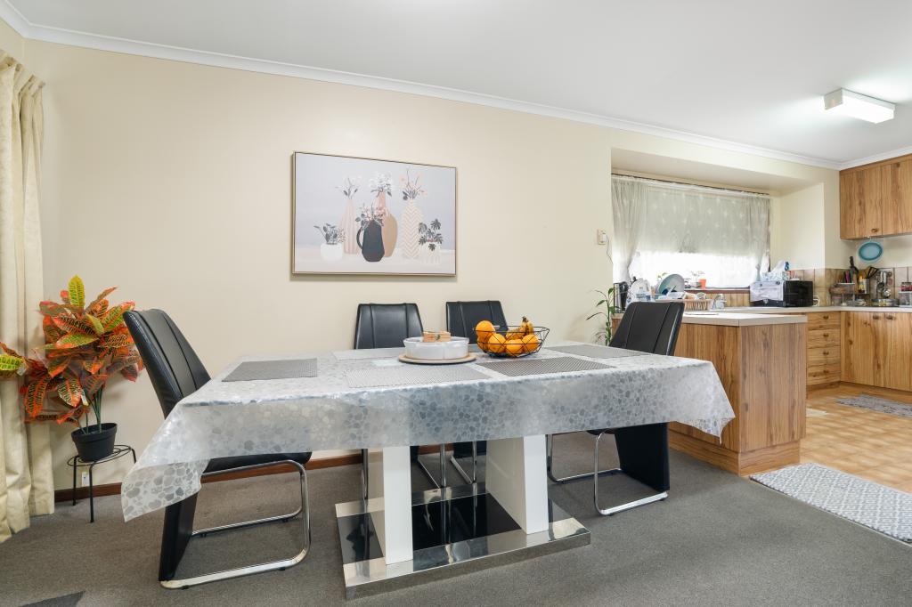 1 & 2/9 BRENT CT, LAVINGTON, NSW 2641