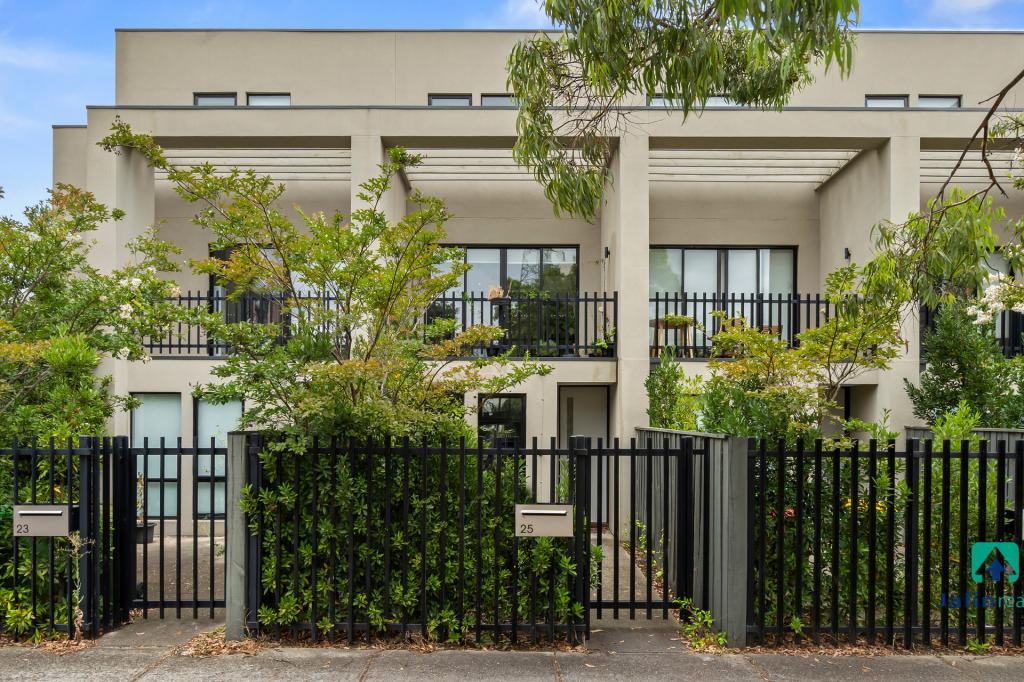 25 Ulmara Pkwy, Maidstone, VIC 3012