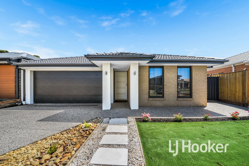 15 Candice Gr, Cranbourne, VIC 3977