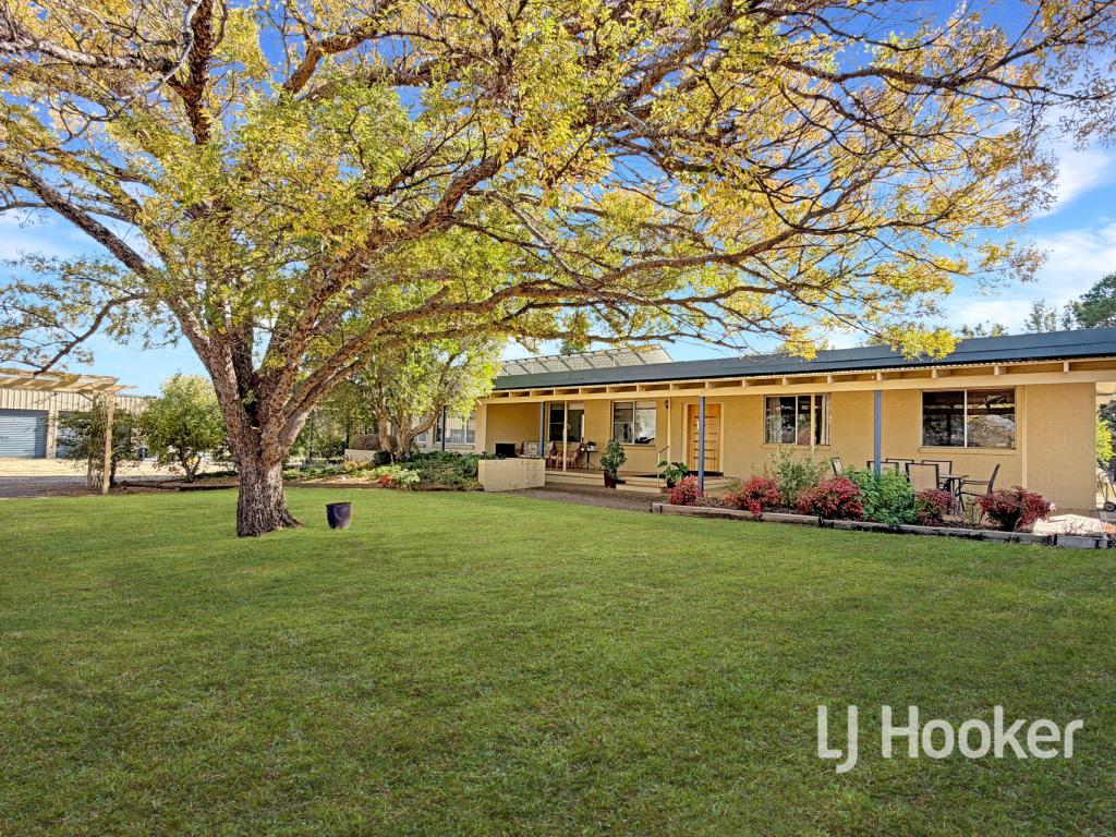 300 Fernhill Rd, Inverell, NSW 2360