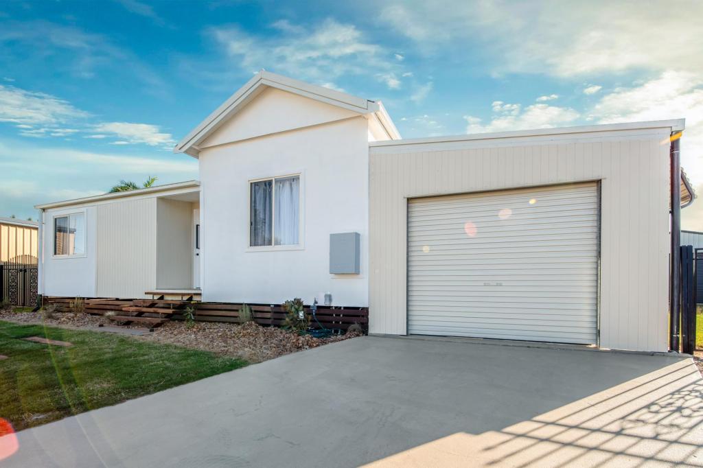 5 Round Tree Dr, Emerald, QLD 4720