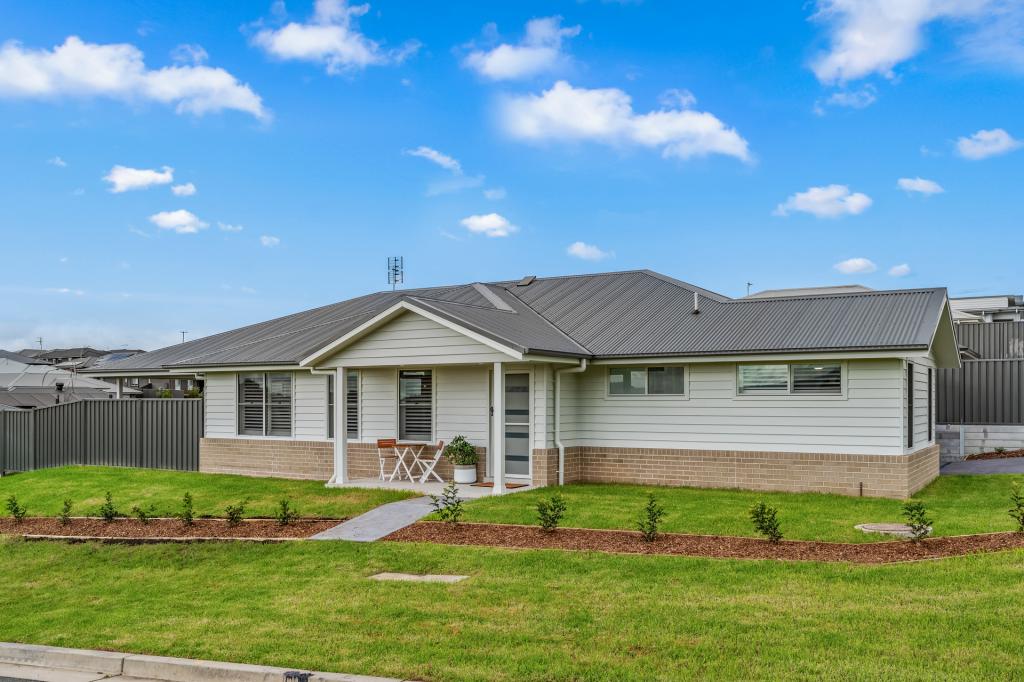 3 Emanuel Dr, Farley, NSW 2320
