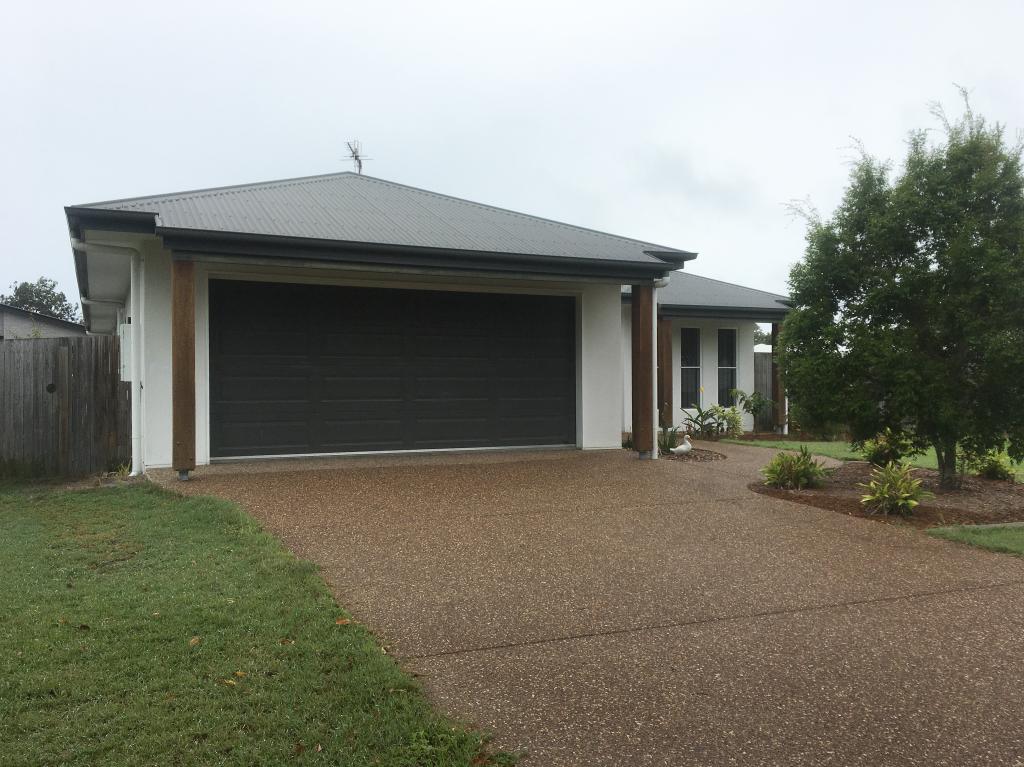 12 Beach Walk Ct, Toogoom, QLD 4655