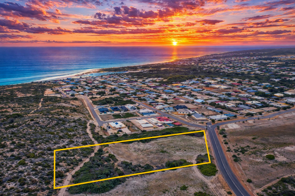 214 POINT LEANDER DR, PORT DENISON, WA 6525