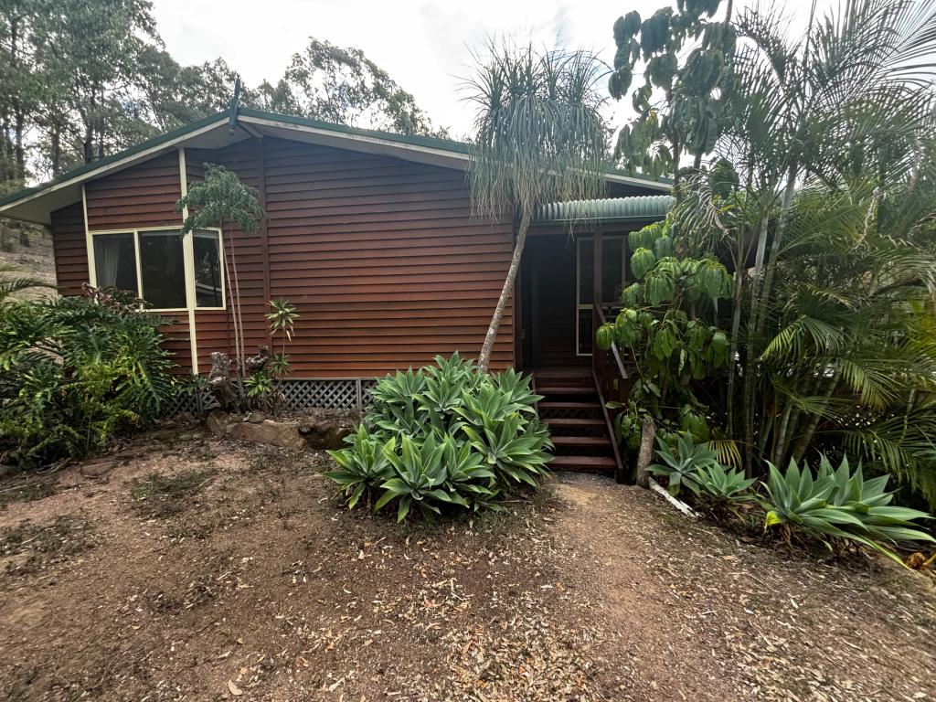 3b Giles Rd, Seaham, NSW 2324
