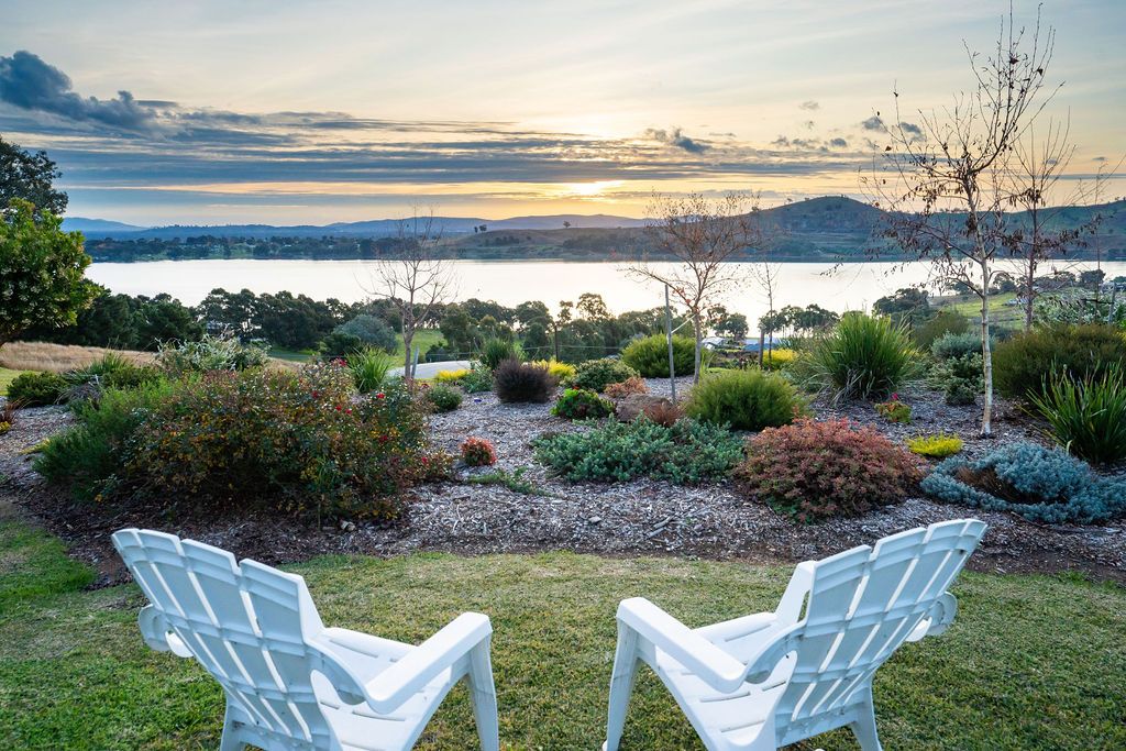 3 Eucalypt Dr, Bellbridge, VIC 3691