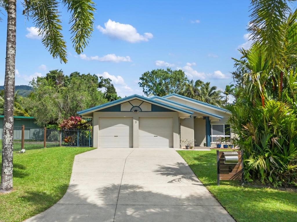 5 Solomon Cl, Brinsmead, QLD 4870