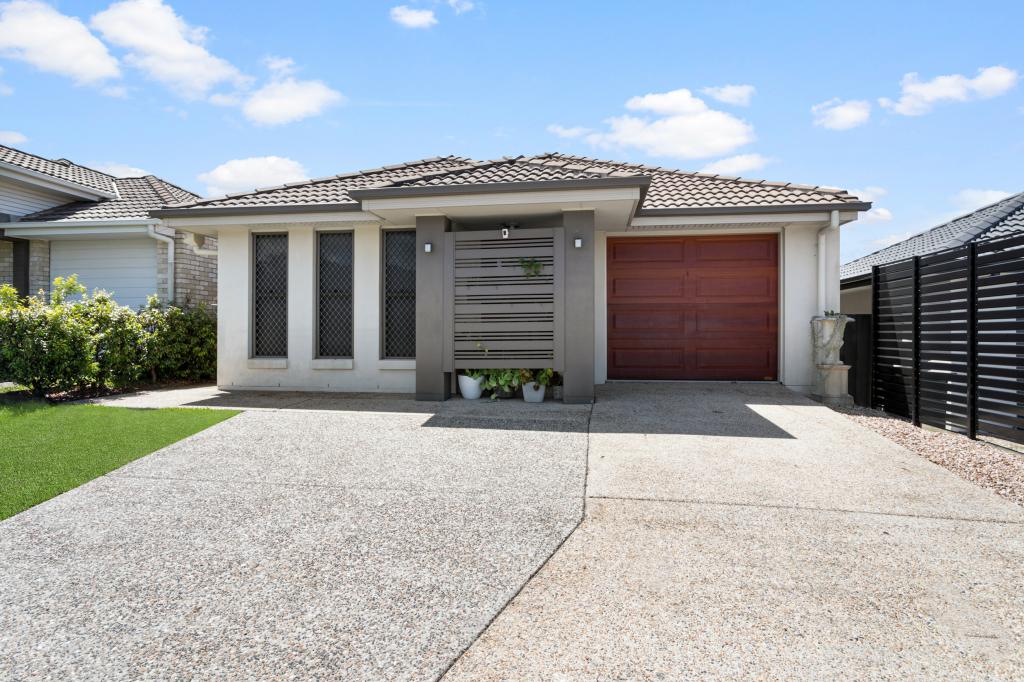 35 Chrysler Pde, North Lakes, QLD 4509