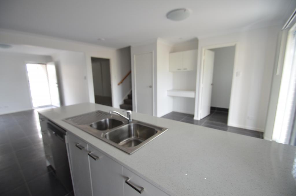 Contact Agent For Address, Park Ridge, QLD 4125