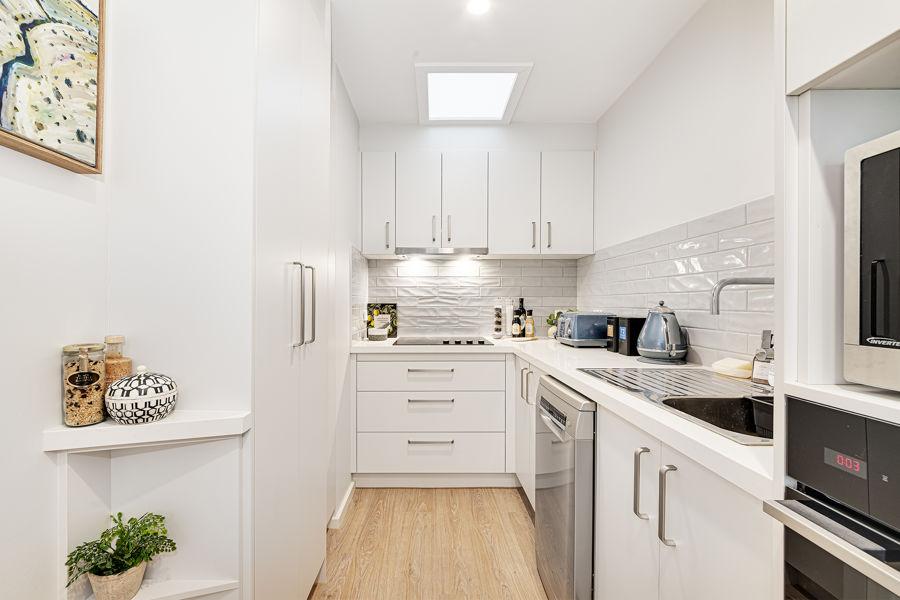 92-94 Burns Bay Rd, Lane Cove, NSW 2066