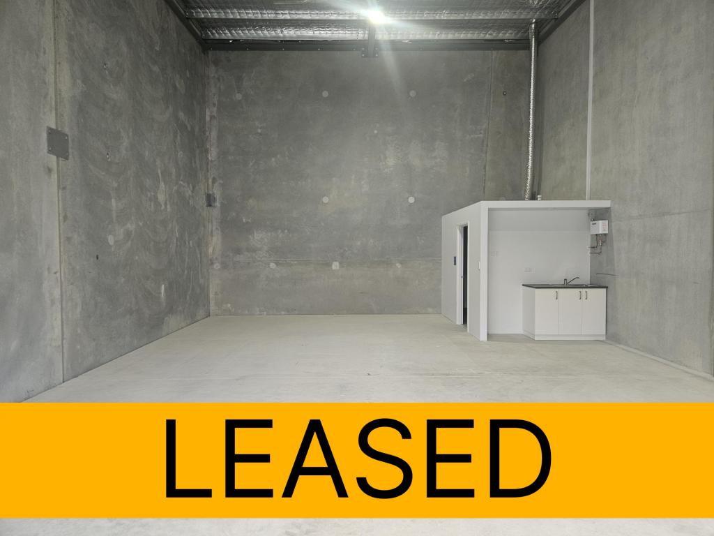 4/9 Deviation Way, Neerabup, WA 6031