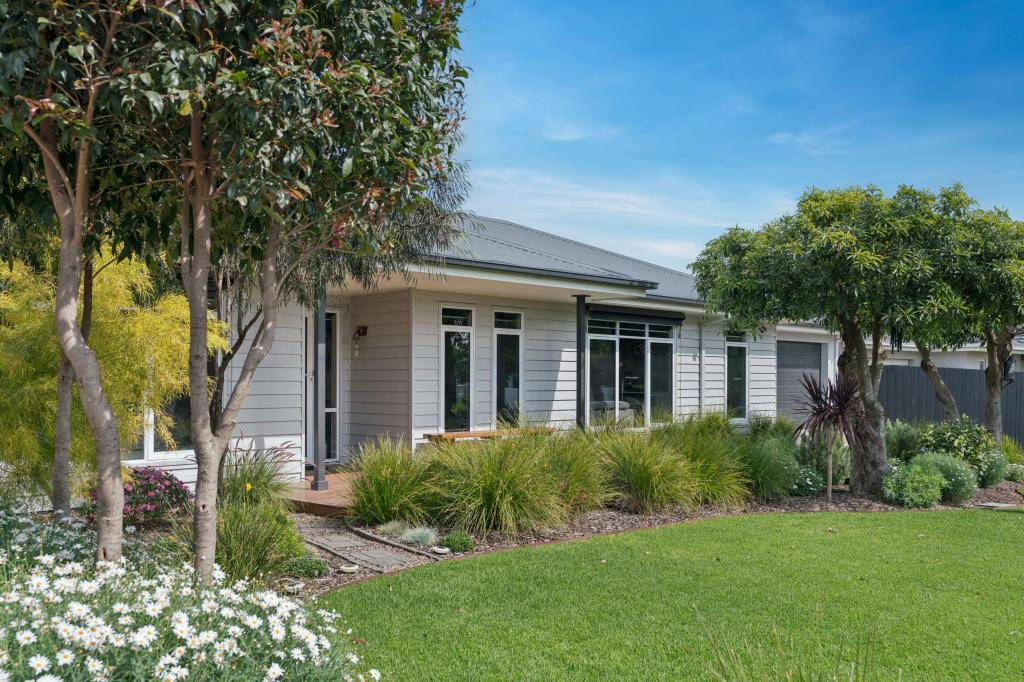 13 Herman St, Rosebud, VIC 3939