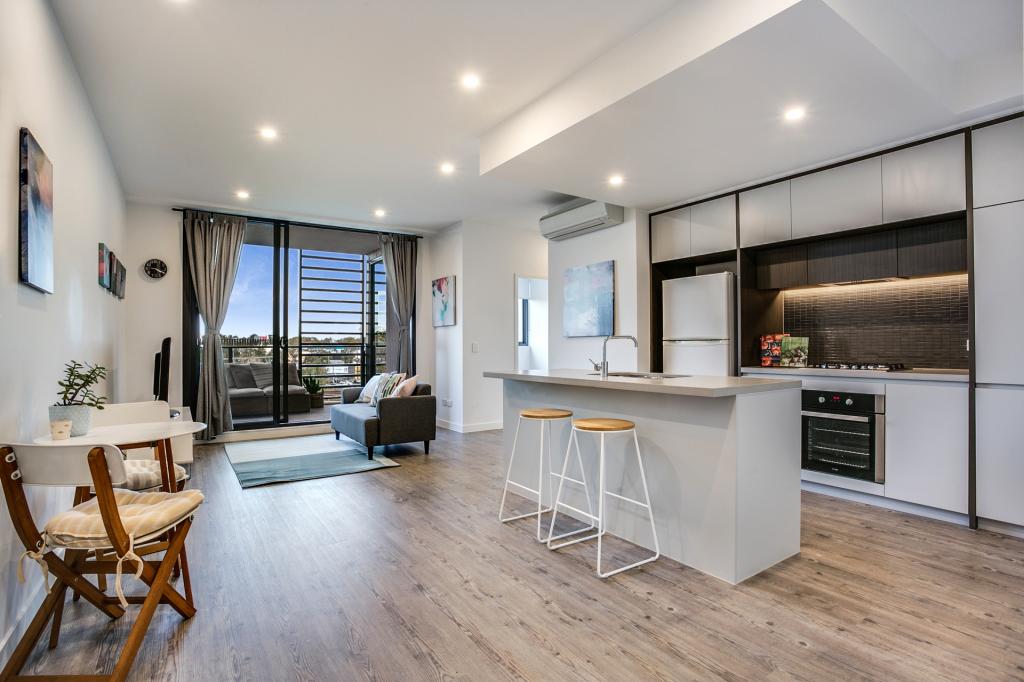 308/81b Lord Sheffield Cct, Penrith, NSW 2750