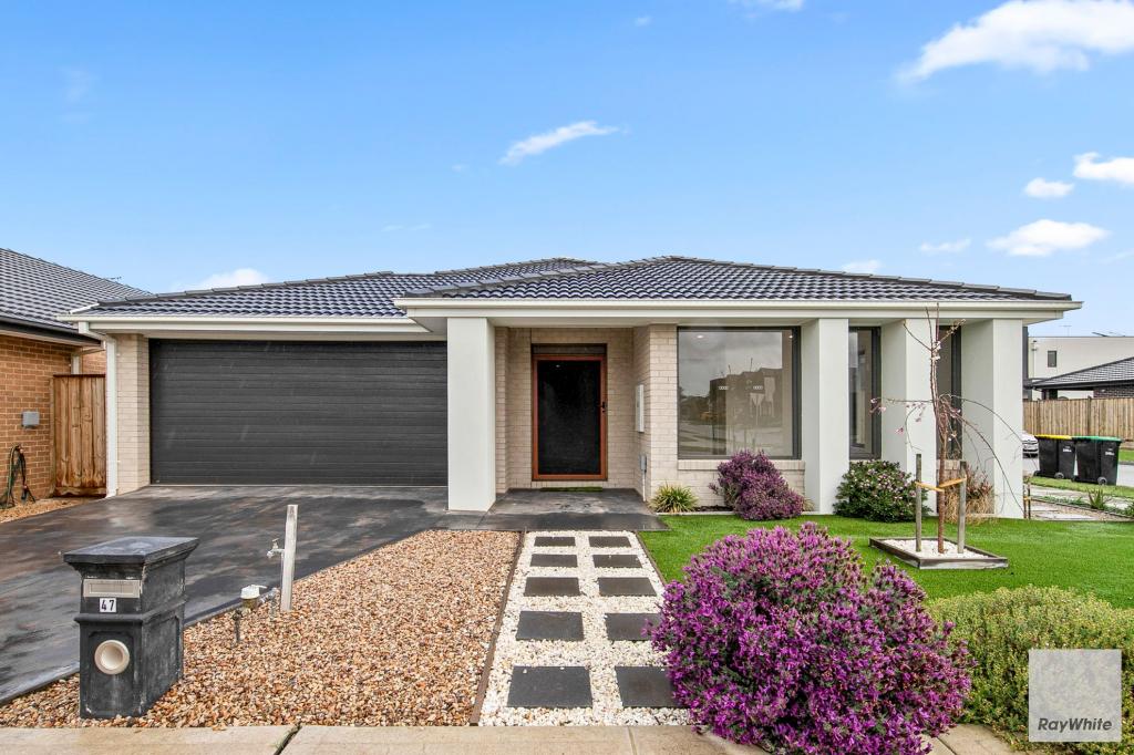 47 Monticiano Rd, Fraser Rise, VIC 3336