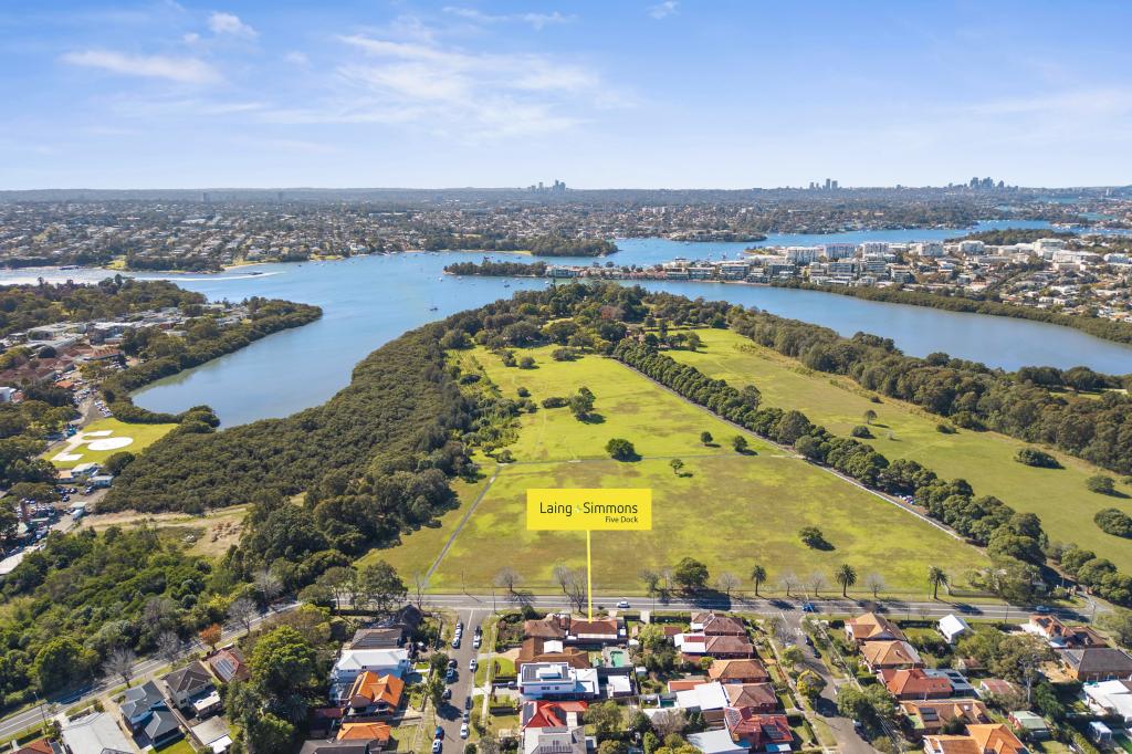18a Nullawarra Ave, Concord West, NSW 2138