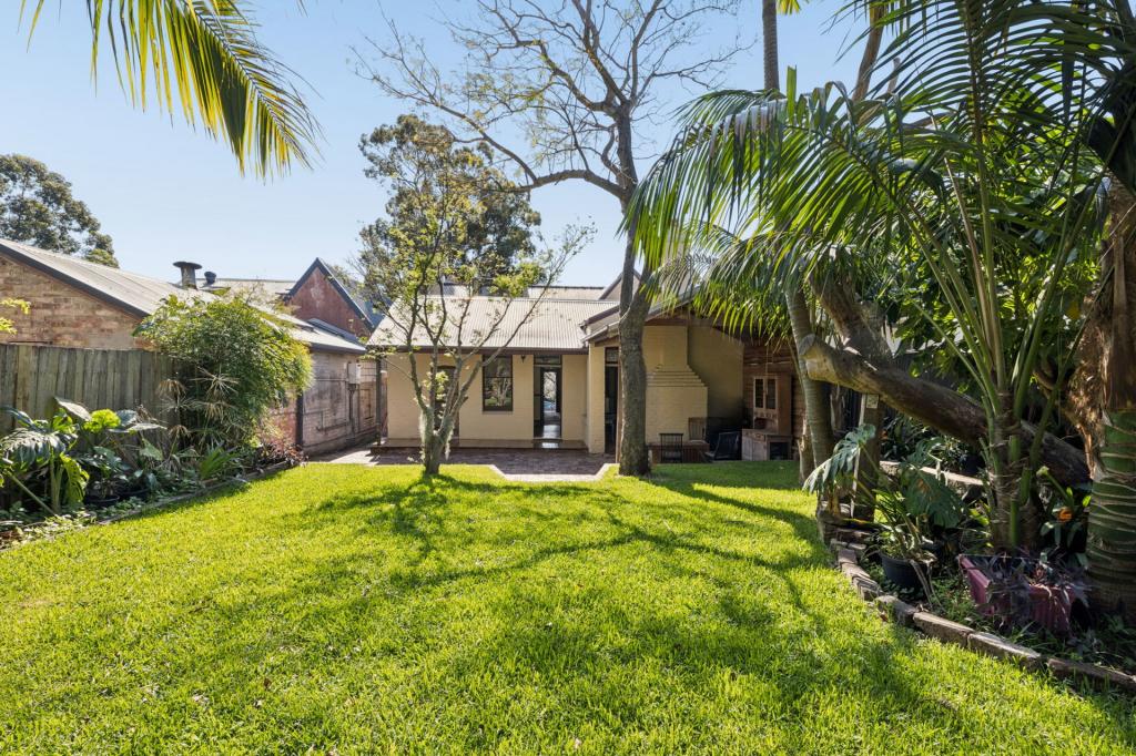 16 Gordon St, Petersham, NSW 2049