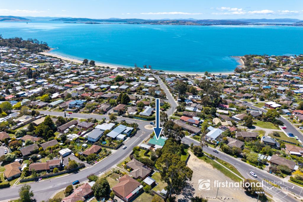 279 Roslyn Ave, Blackmans Bay, TAS 7052