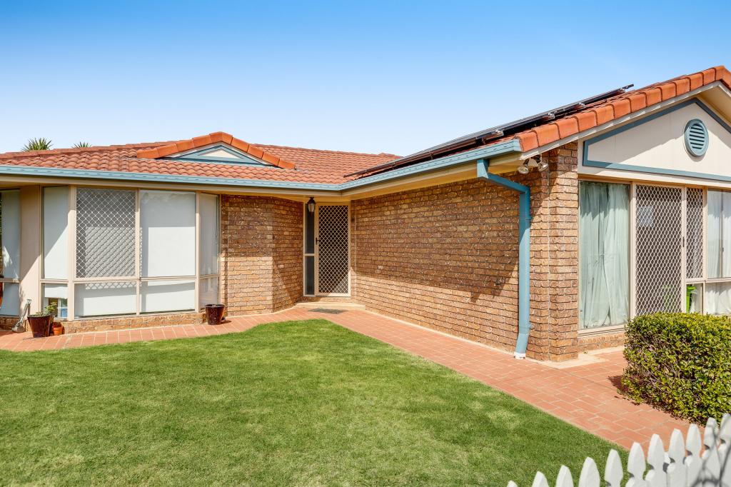 2 Saratoga Cl, Wilsonton, QLD 4350