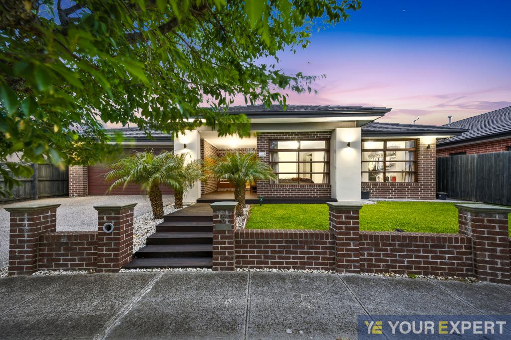 6 JEANETTA CL, CRANBOURNE EAST, VIC 3977