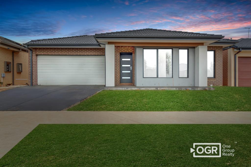 11 Juliete St, Strathtulloh, VIC 3338
