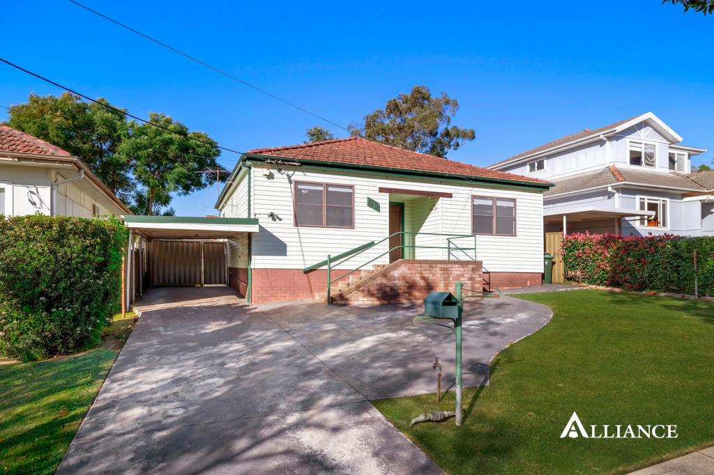 95 Hinemoa St, Panania, NSW 2213