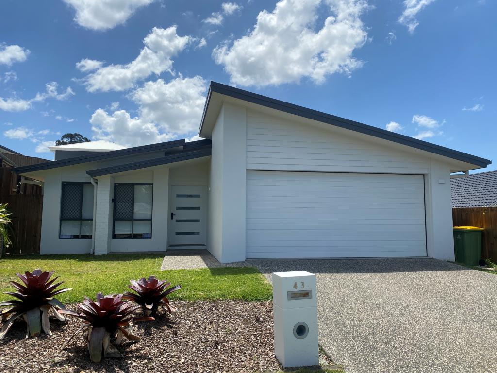 43 Kookaburra Cct, Maudsland, QLD 4210