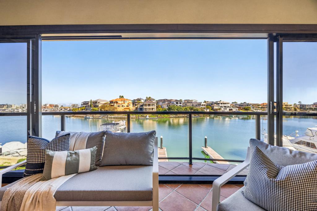 4/6 Itea Pl, Mindarie, WA 6030