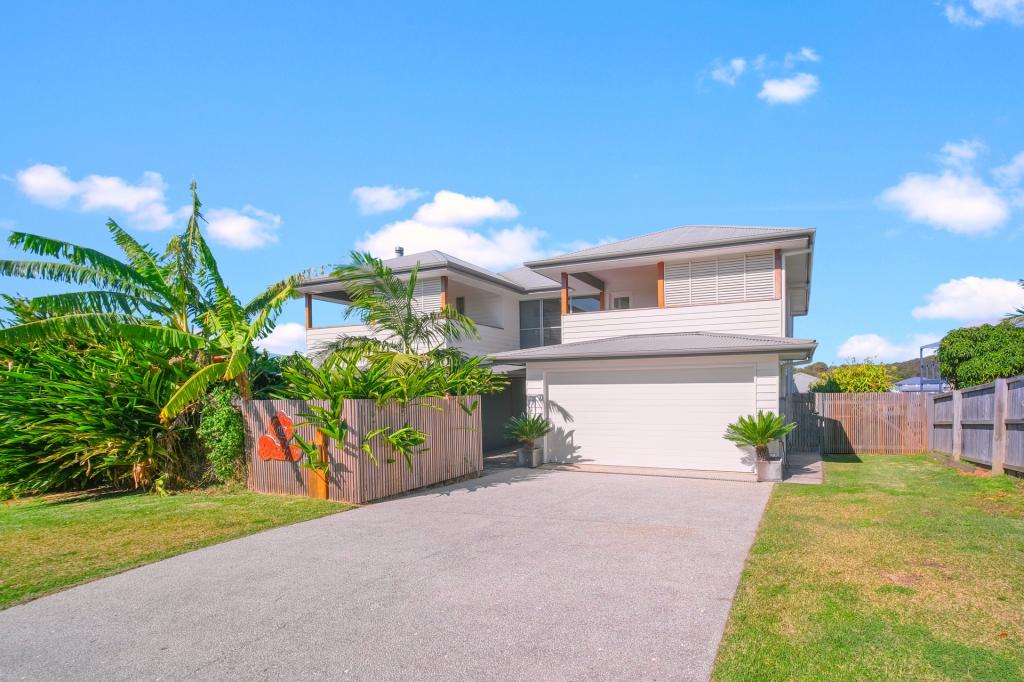 41 Emerald Dr, Diamond Beach, NSW 2430