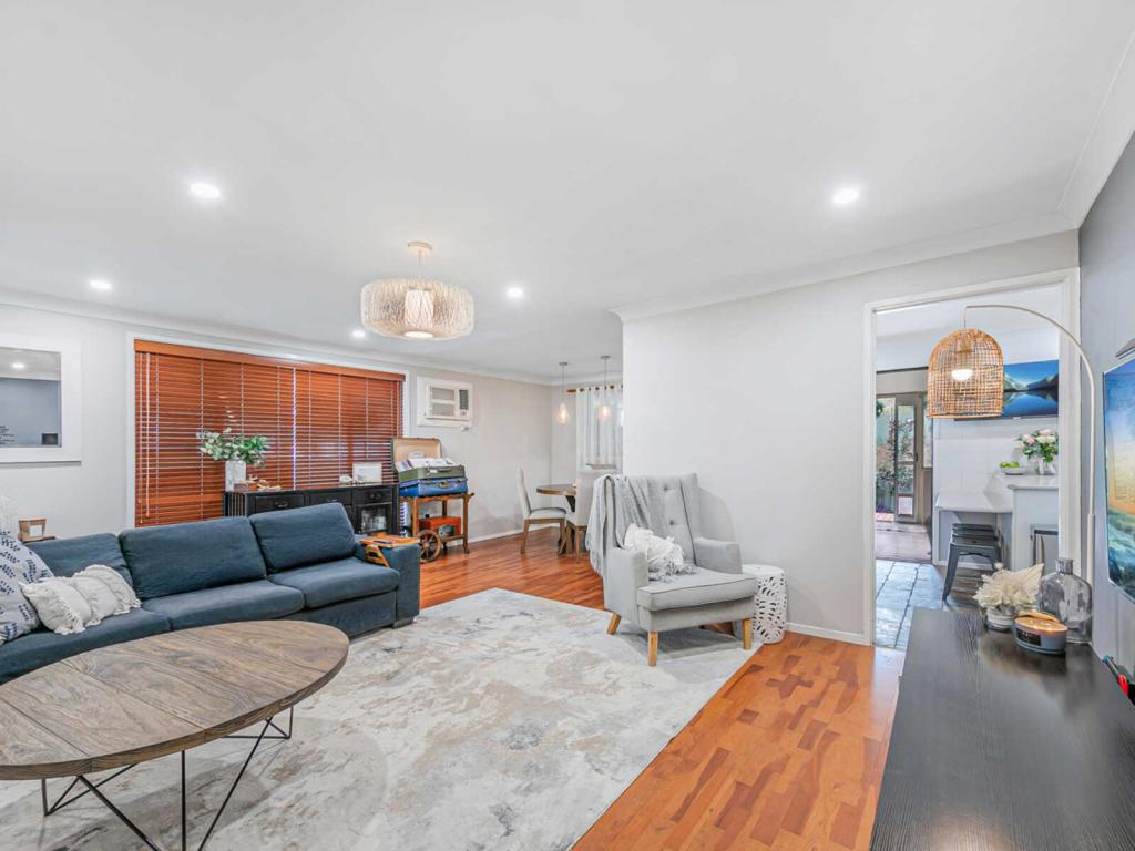 162 Madagascar Dr, Kings Park, NSW 2148