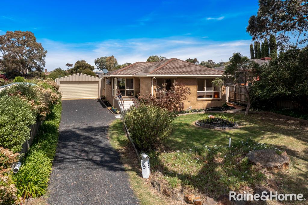 9 Bolithos Rd, Riddells Creek, VIC 3431