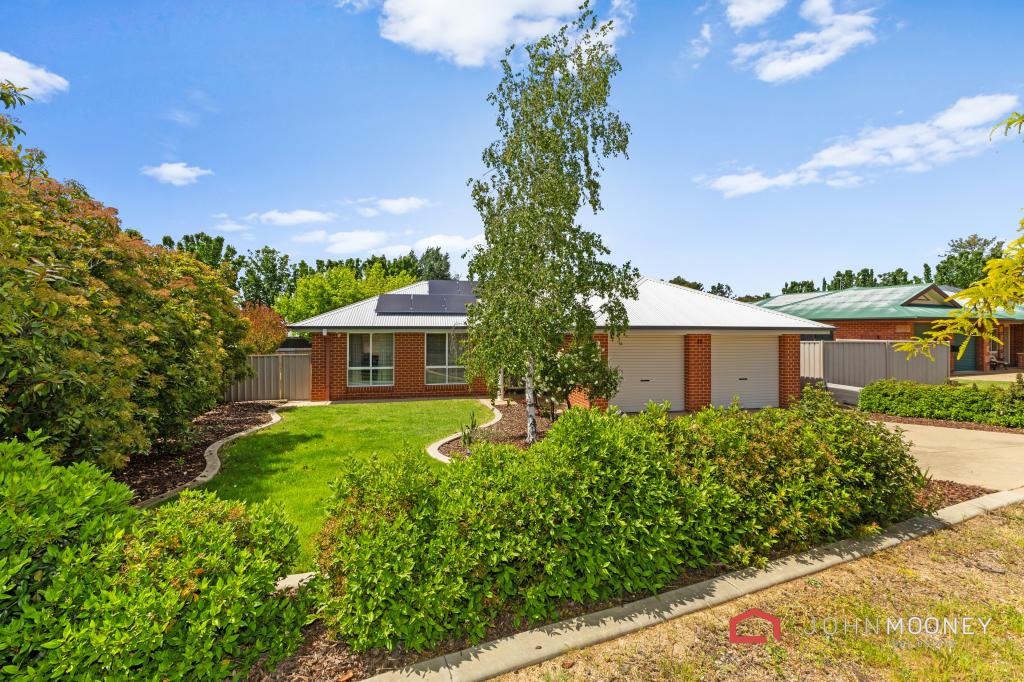 13 Fitzroy St, Tatton, NSW 2650