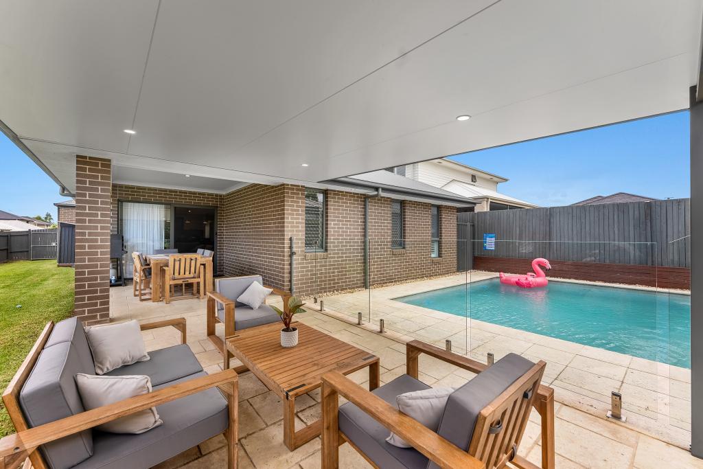 21 Edmund Cct, North Lakes, QLD 4509