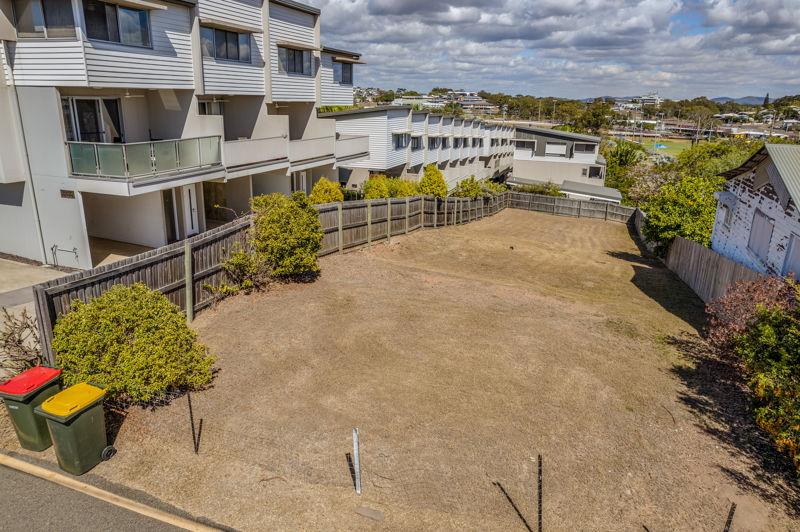 95 CENTRAL LANE, GLADSTONE CENTRAL, QLD 4680