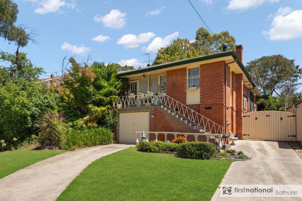 15 Cutler St, West Bathurst, NSW 2795