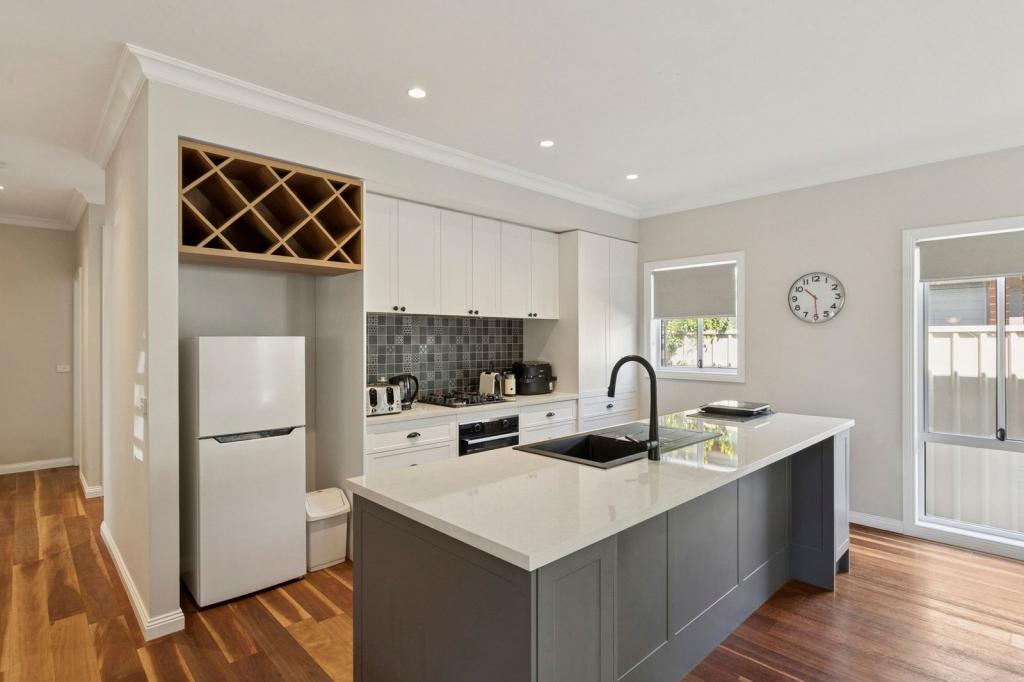 1a Murchison Rd, Avenel, VIC 3664