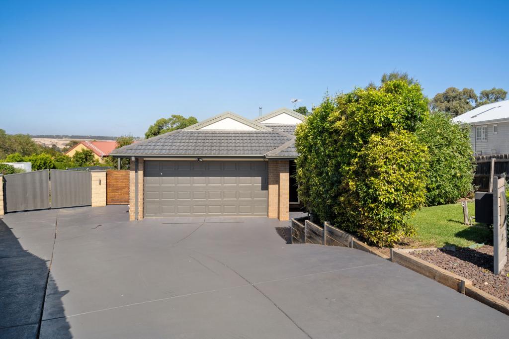 48 Riversdale Cres, Darley, VIC 3340